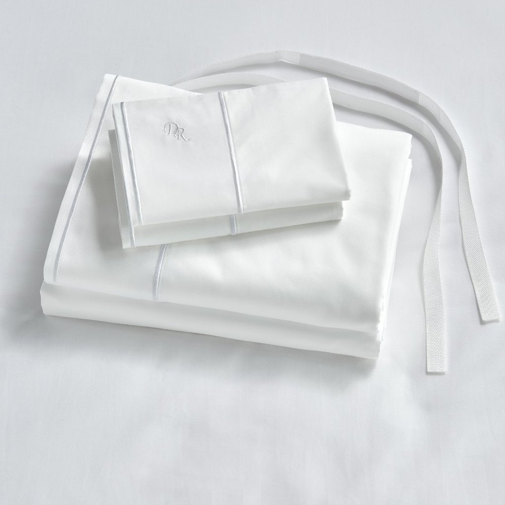 LUXURIOUS 5-star bed sheet SET - SPLIT KING (NEW IN PACKAGING)